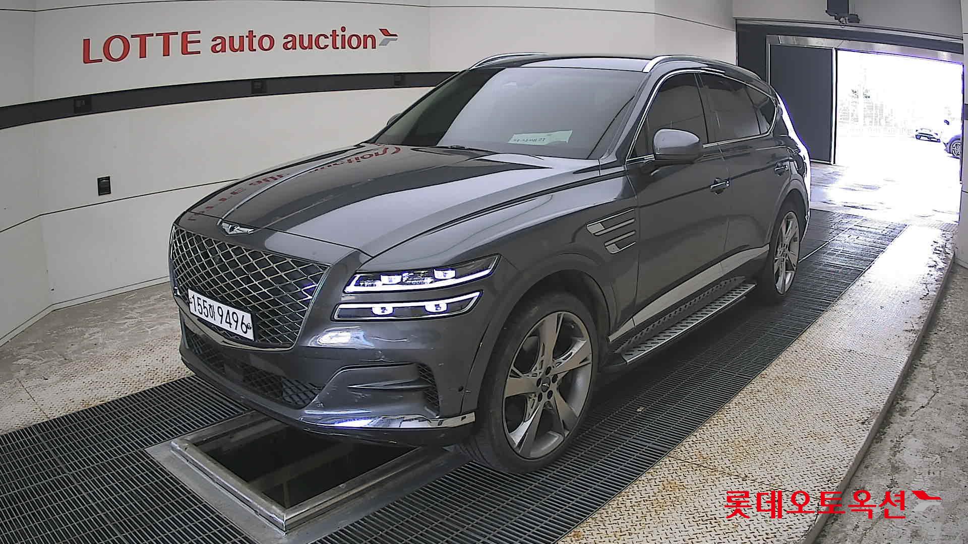 2021 - genesis gv80