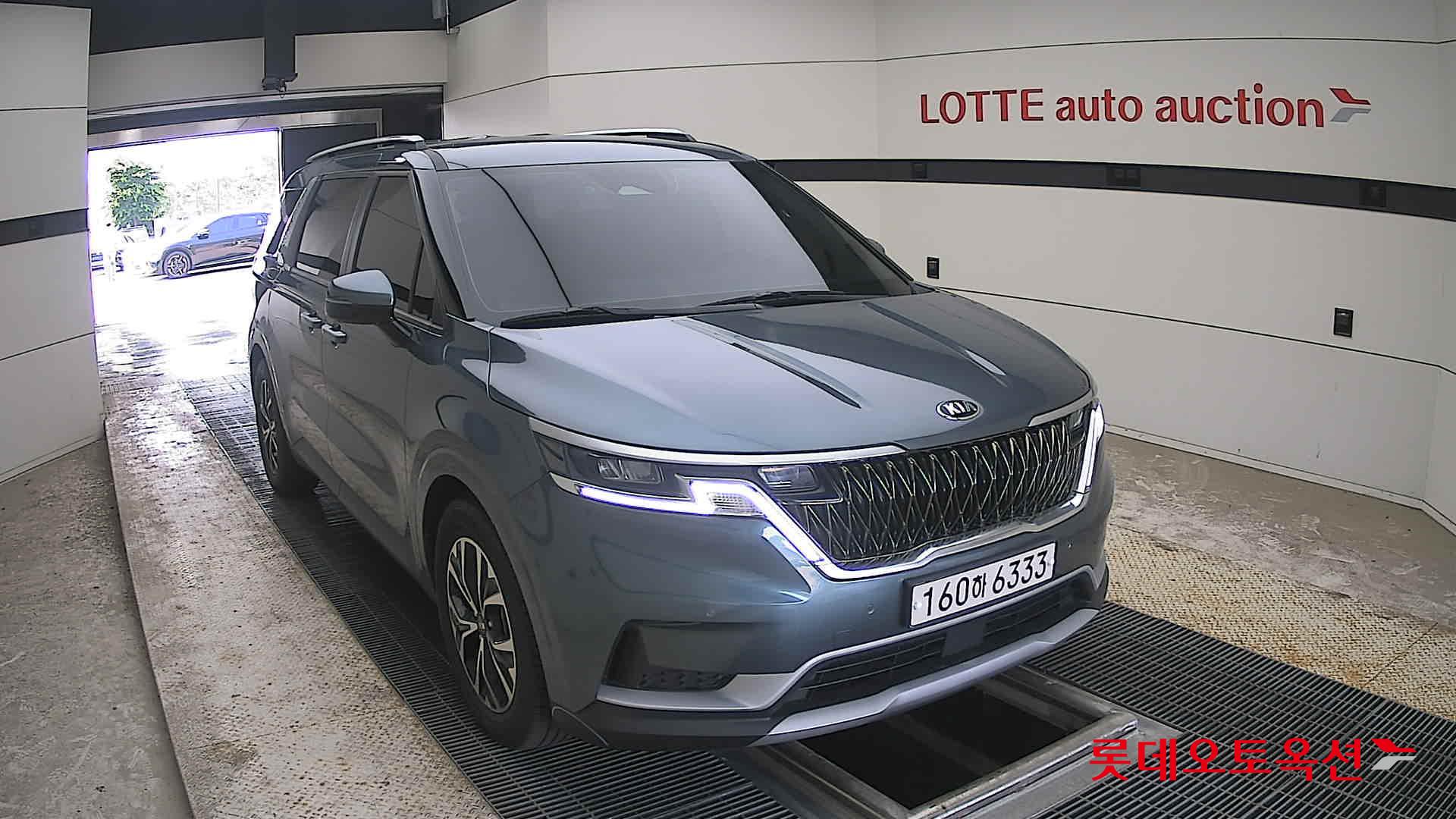 2021 - kia carnival