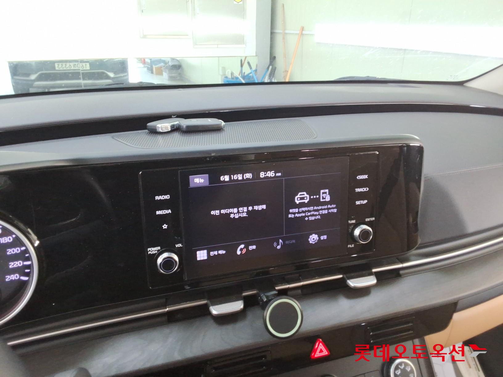 2021 - kia carnival