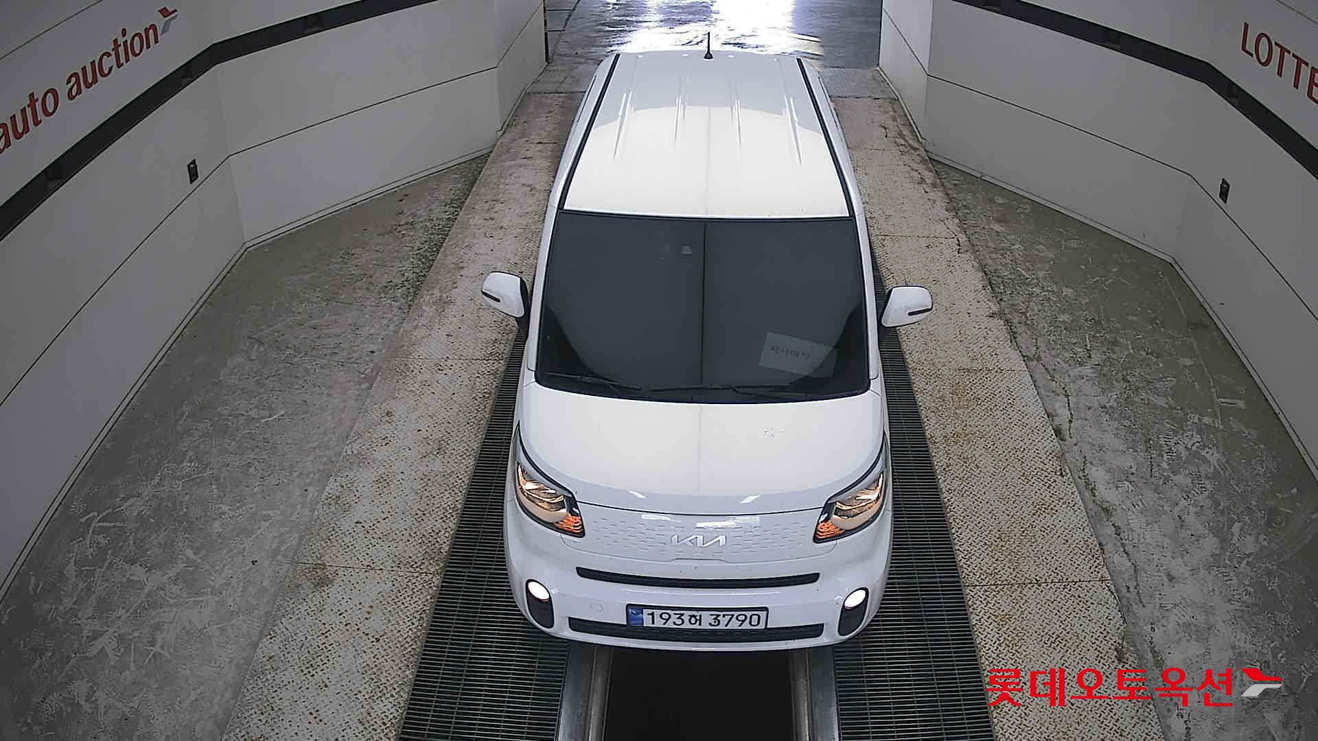 2022 - kia ray
