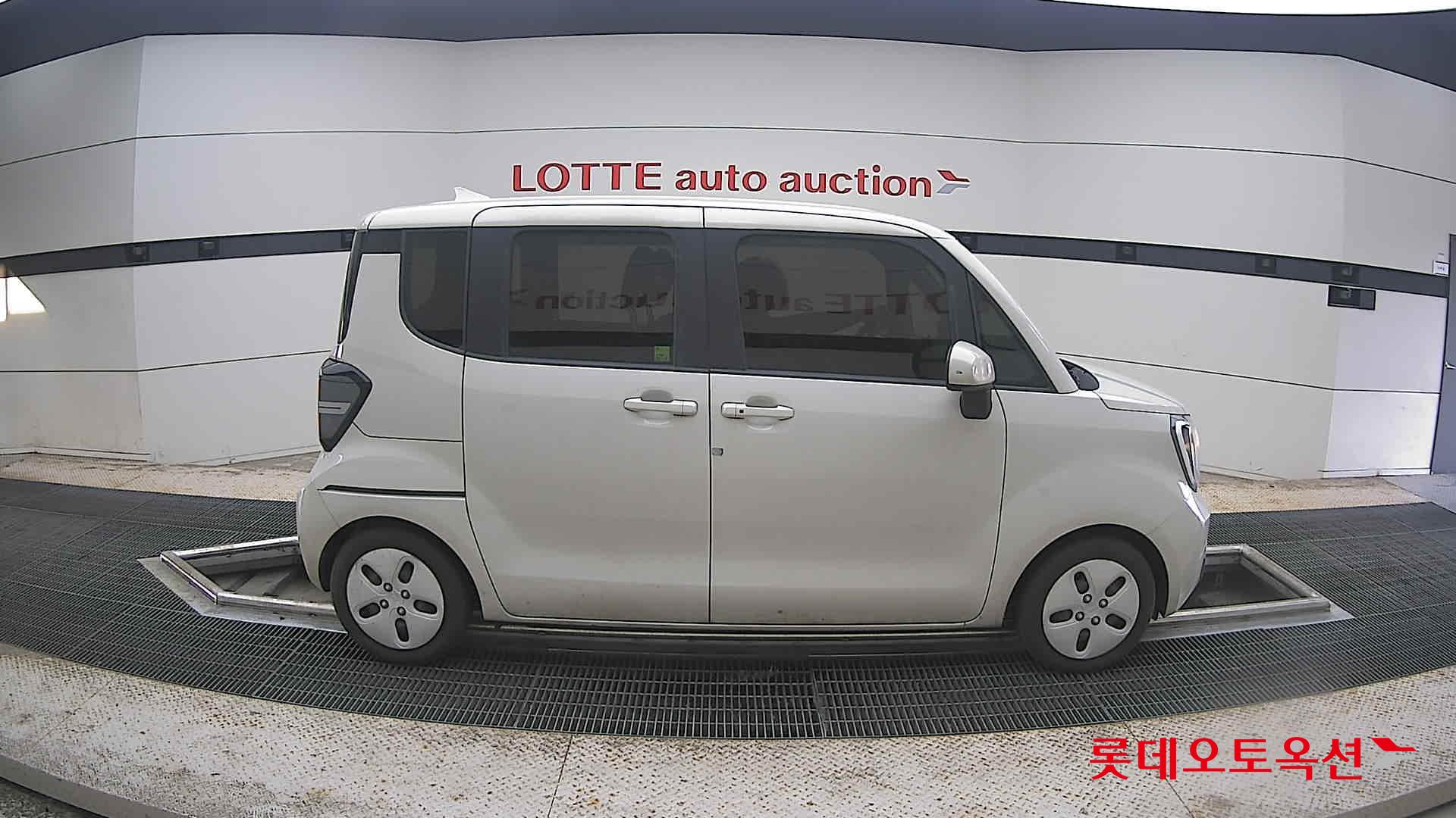 2023 - kia ray