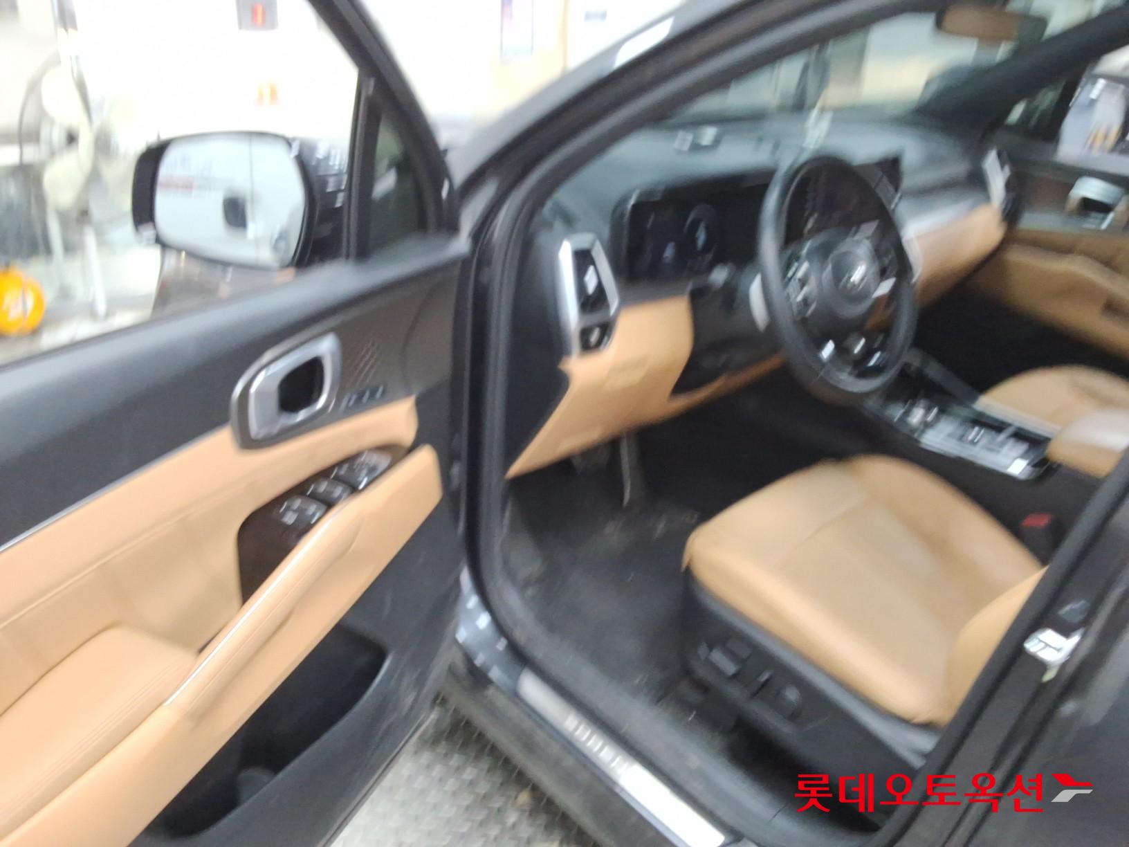 2021 - kia sorento
