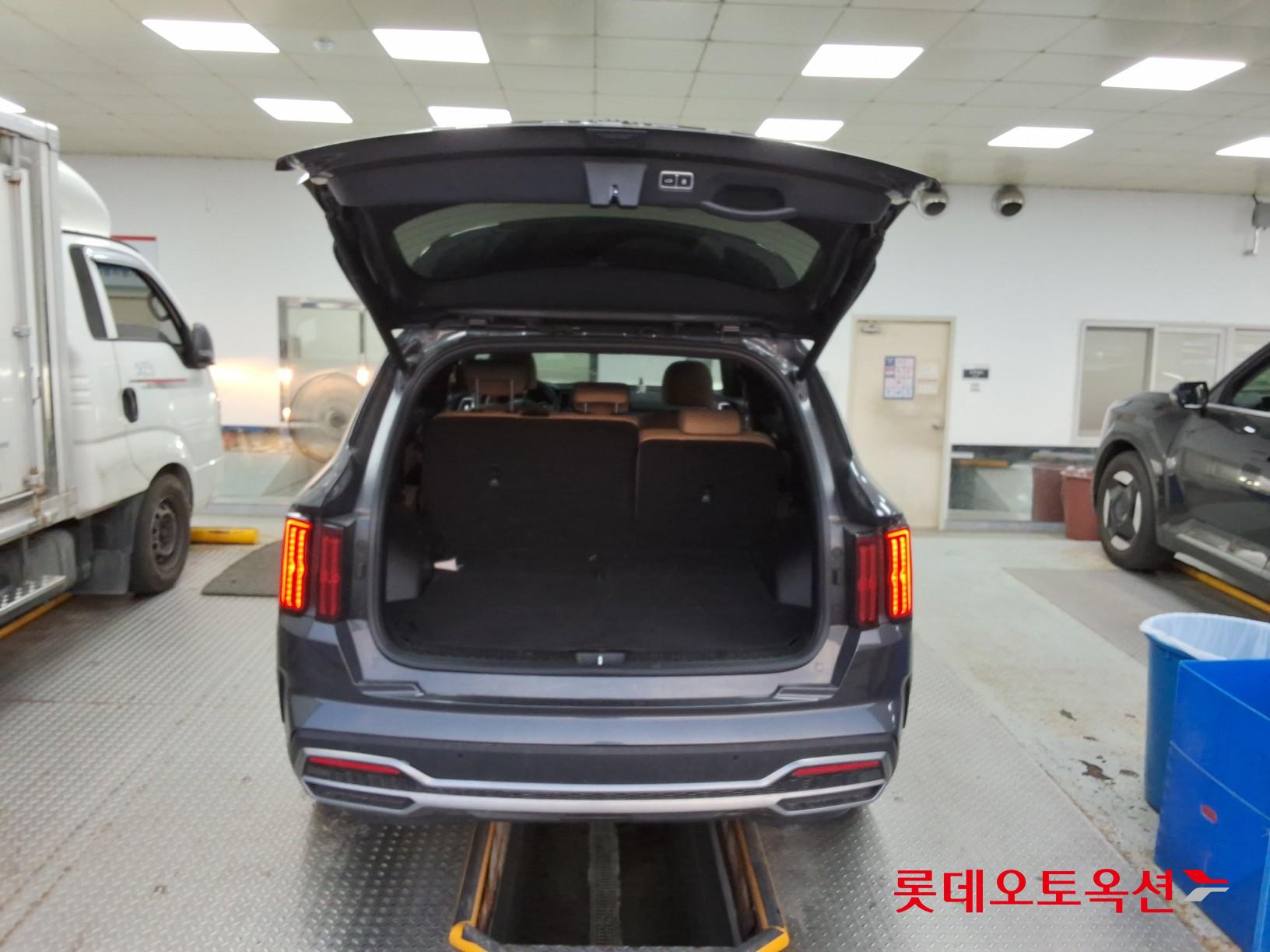 2021 - kia sorento