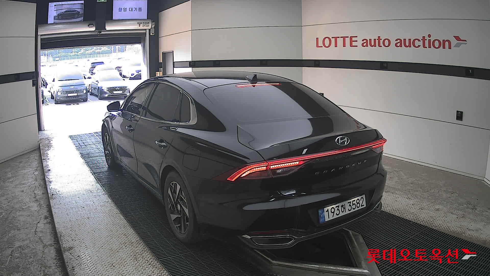 2022 - hyundai grandeur