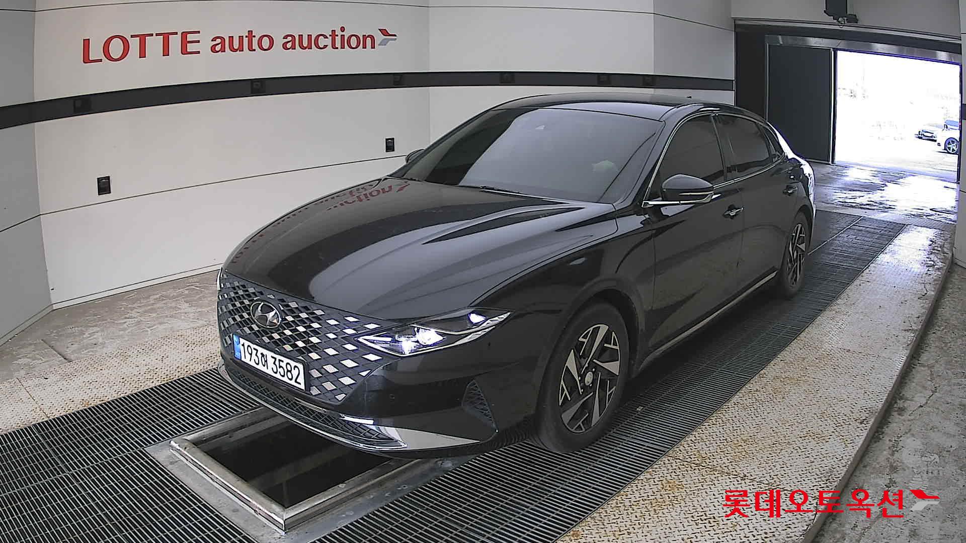 2022 - hyundai grandeur
