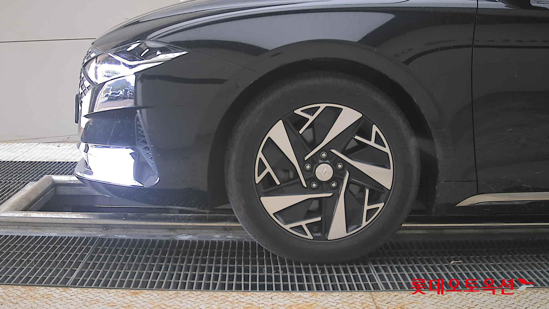 2022 - hyundai grandeur