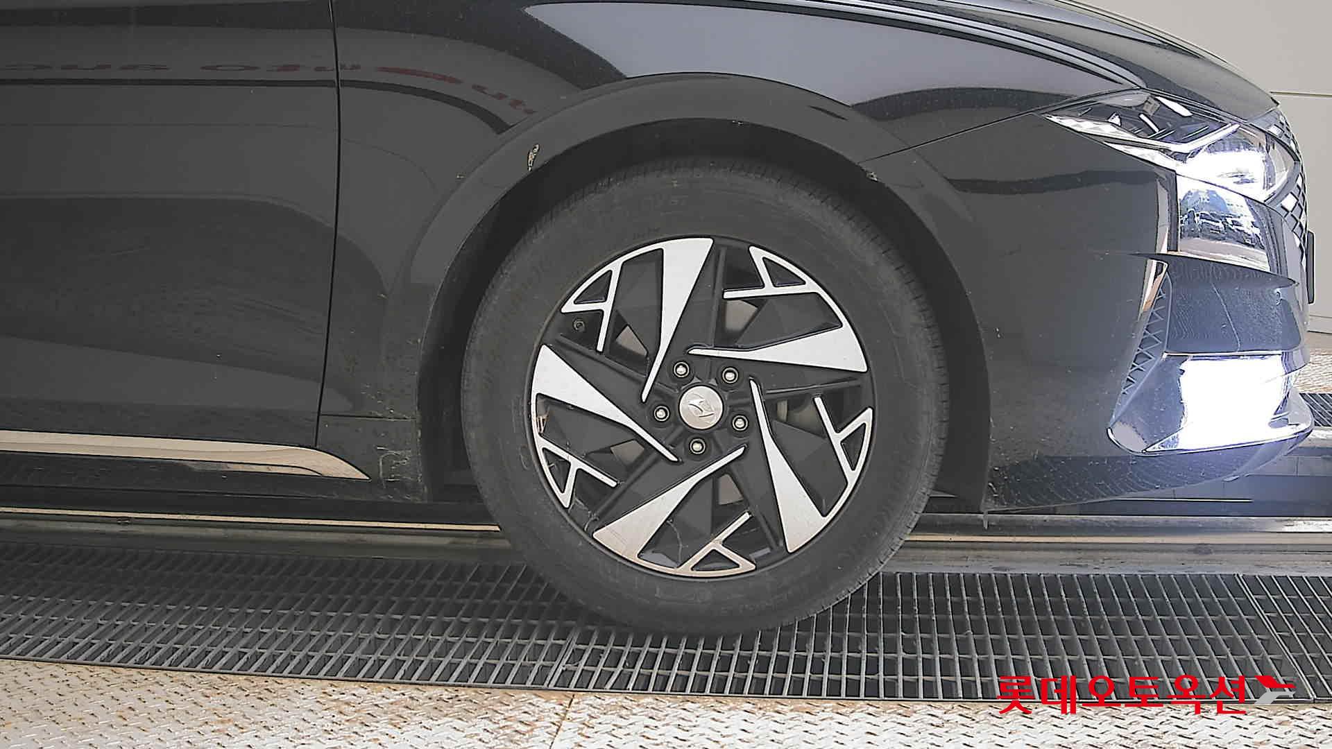 2022 - hyundai grandeur