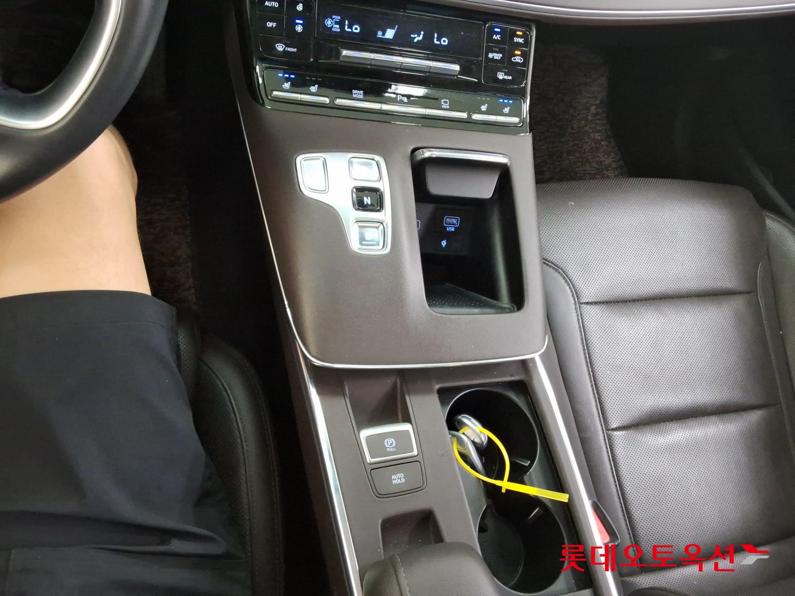 2022 - hyundai grandeur