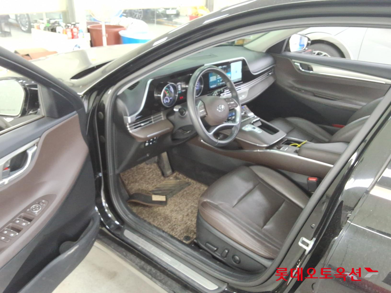 2022 - hyundai grandeur