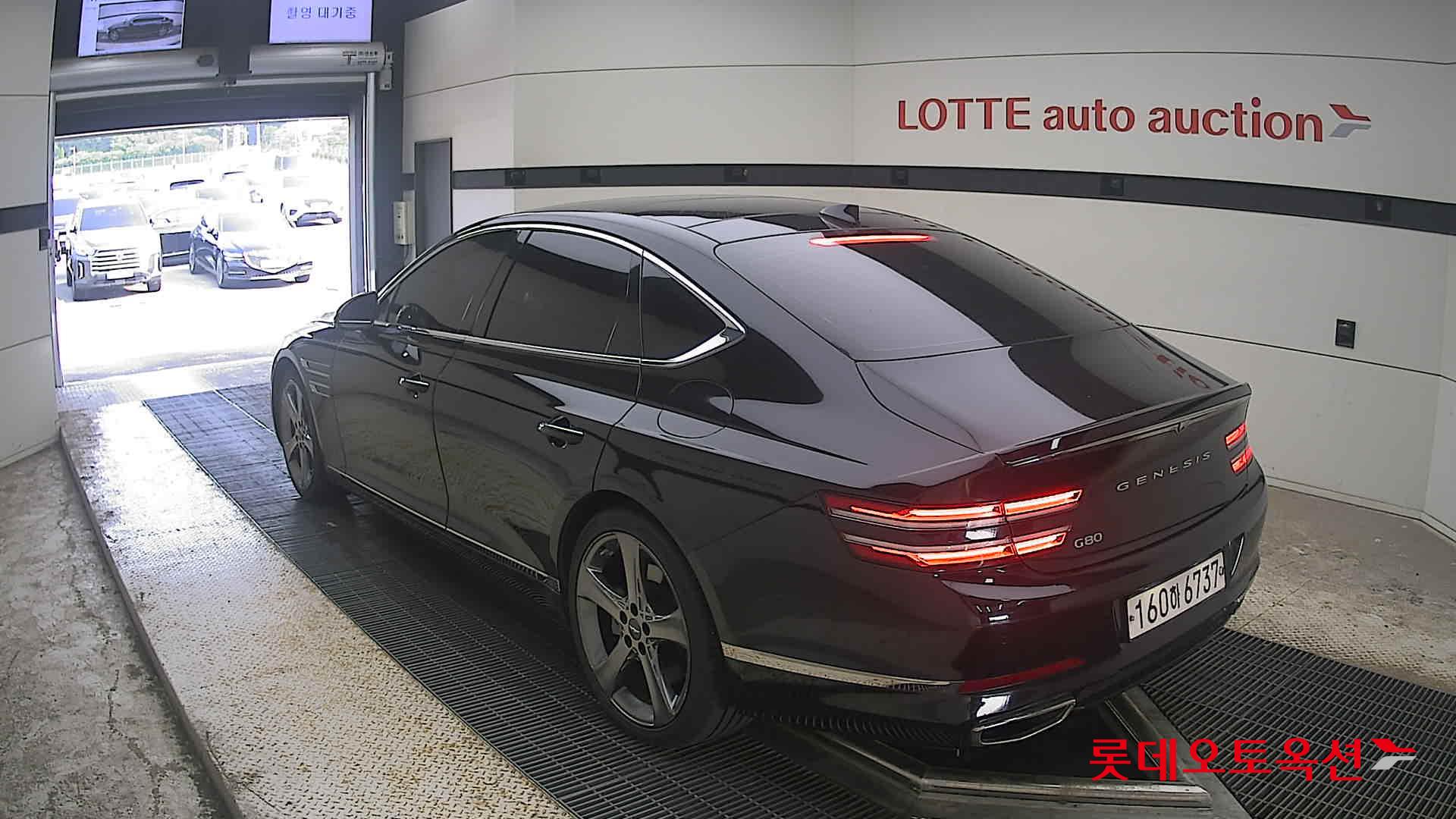 2021 - genesis g80