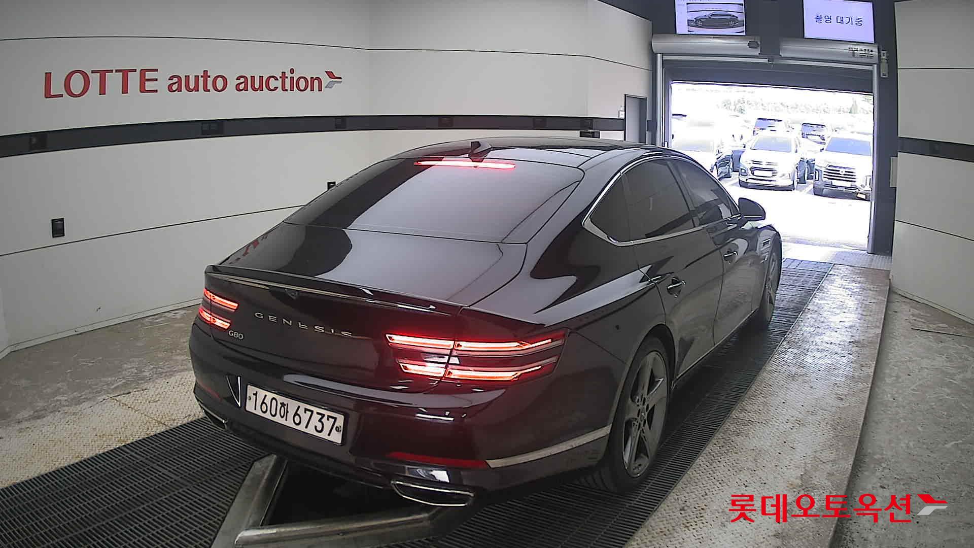 2021 - genesis g80
