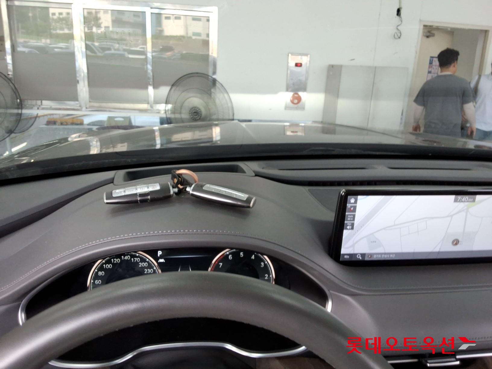 2021 - genesis g80