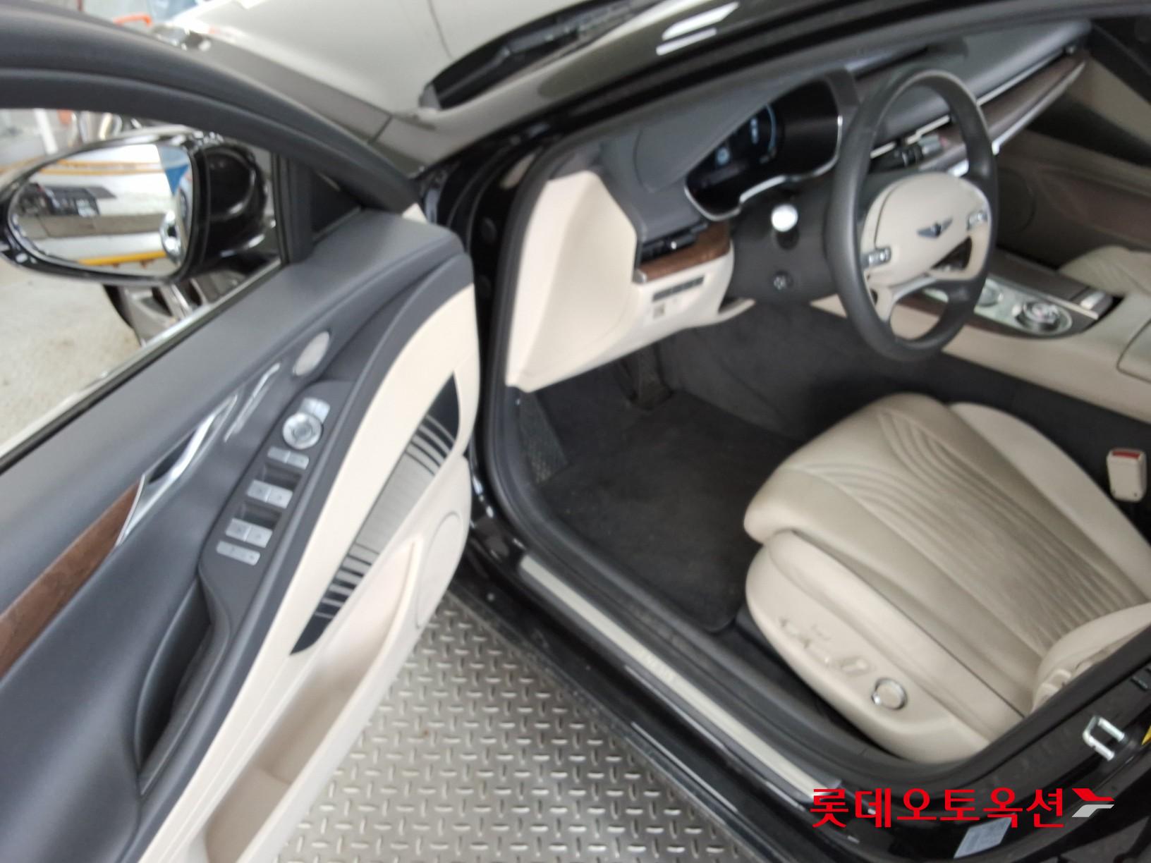 2021 - genesis g80