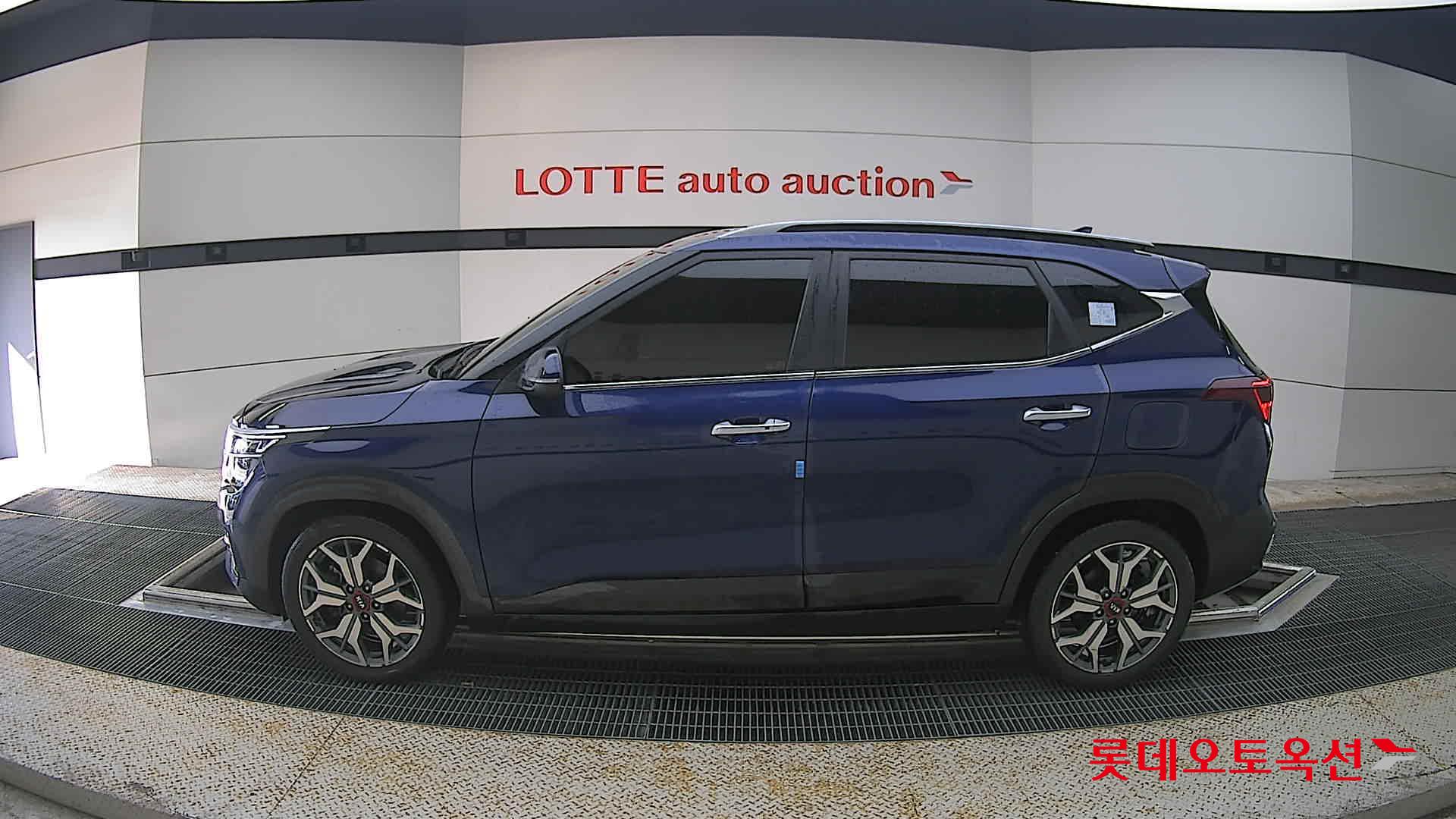 2021 - kia seltos