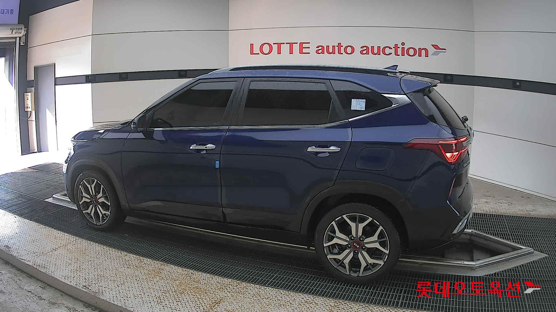 2021 - kia seltos