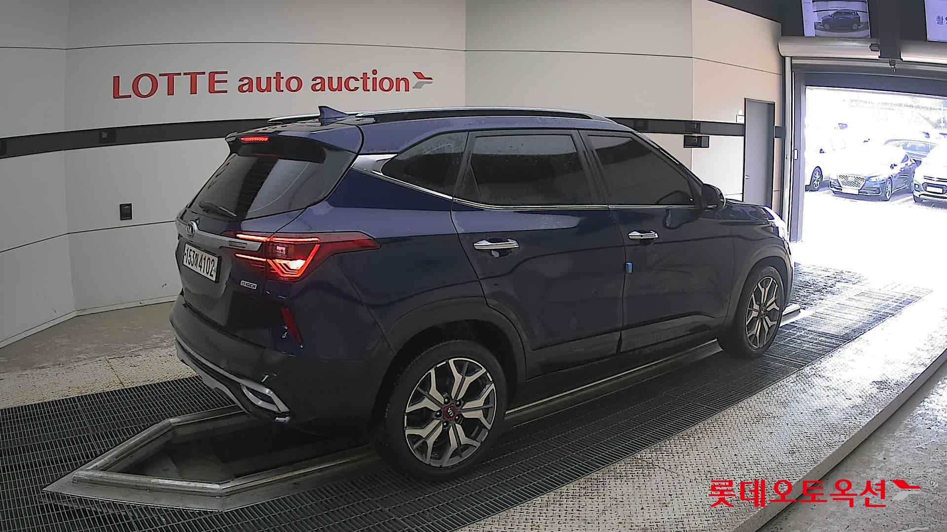 2021 - kia seltos