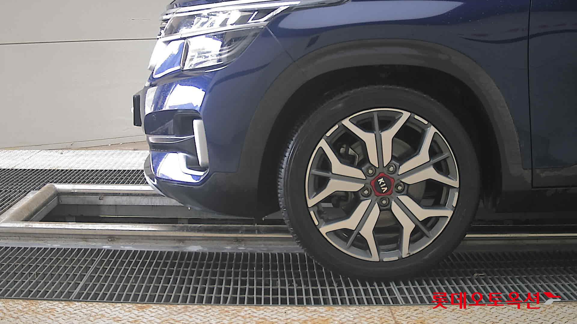 2021 - kia seltos