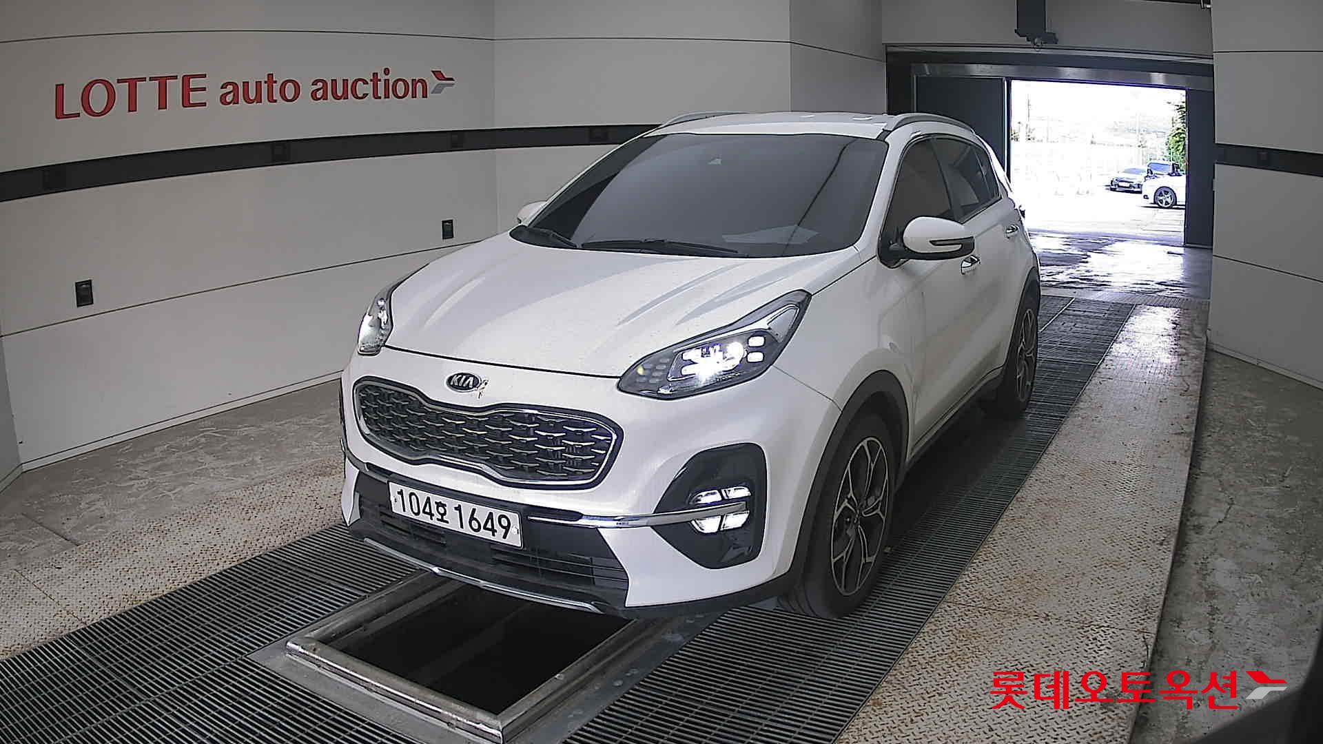 2020 - kia sportage