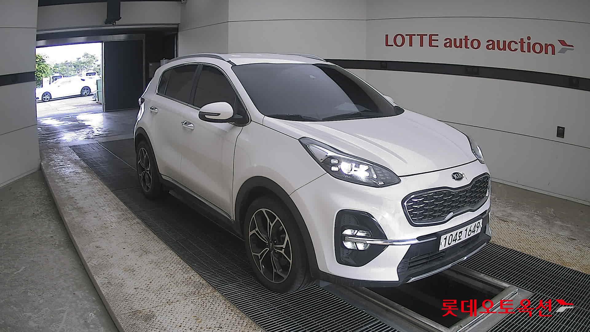 2020 - kia sportage