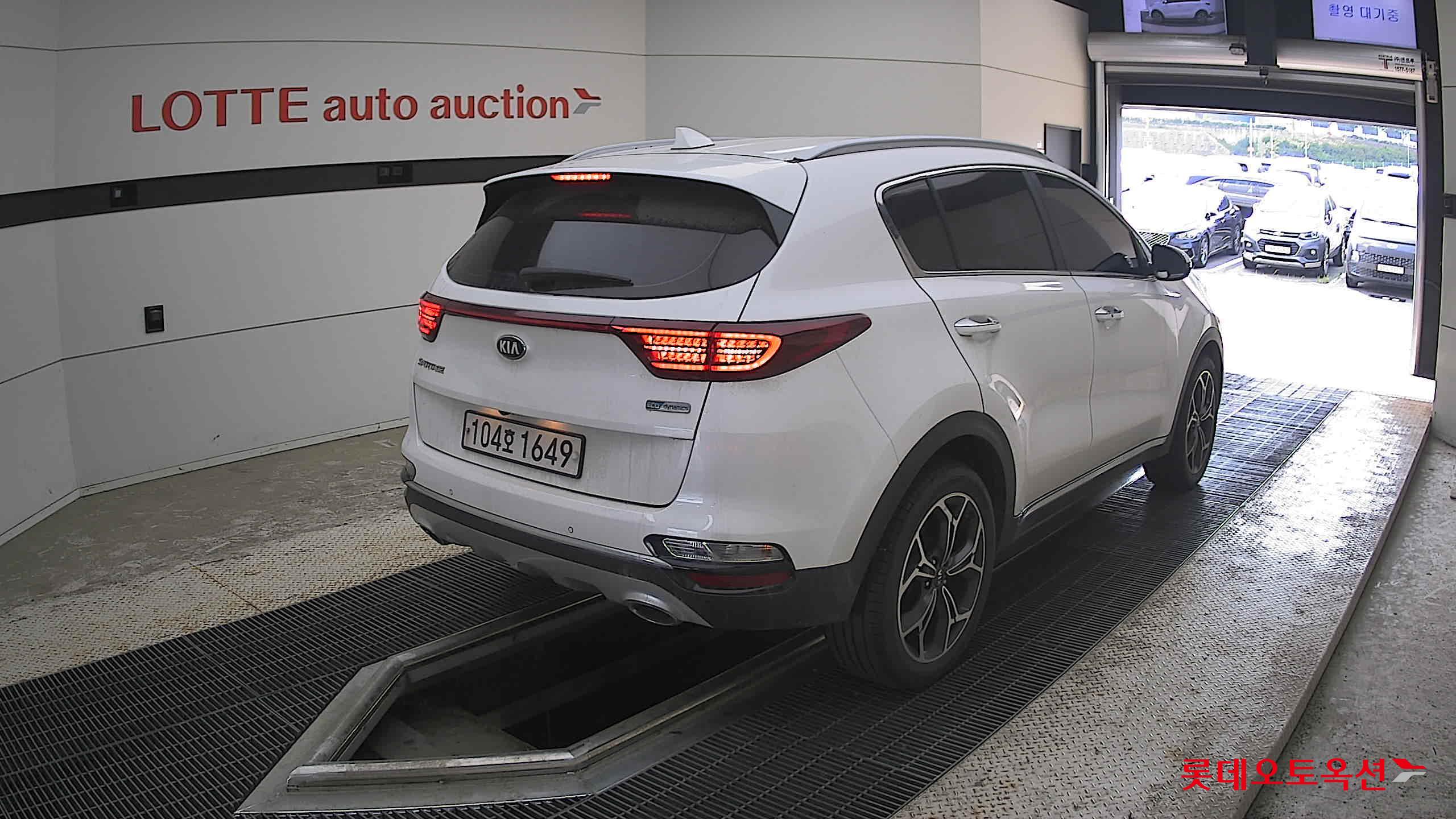 2020 - kia sportage