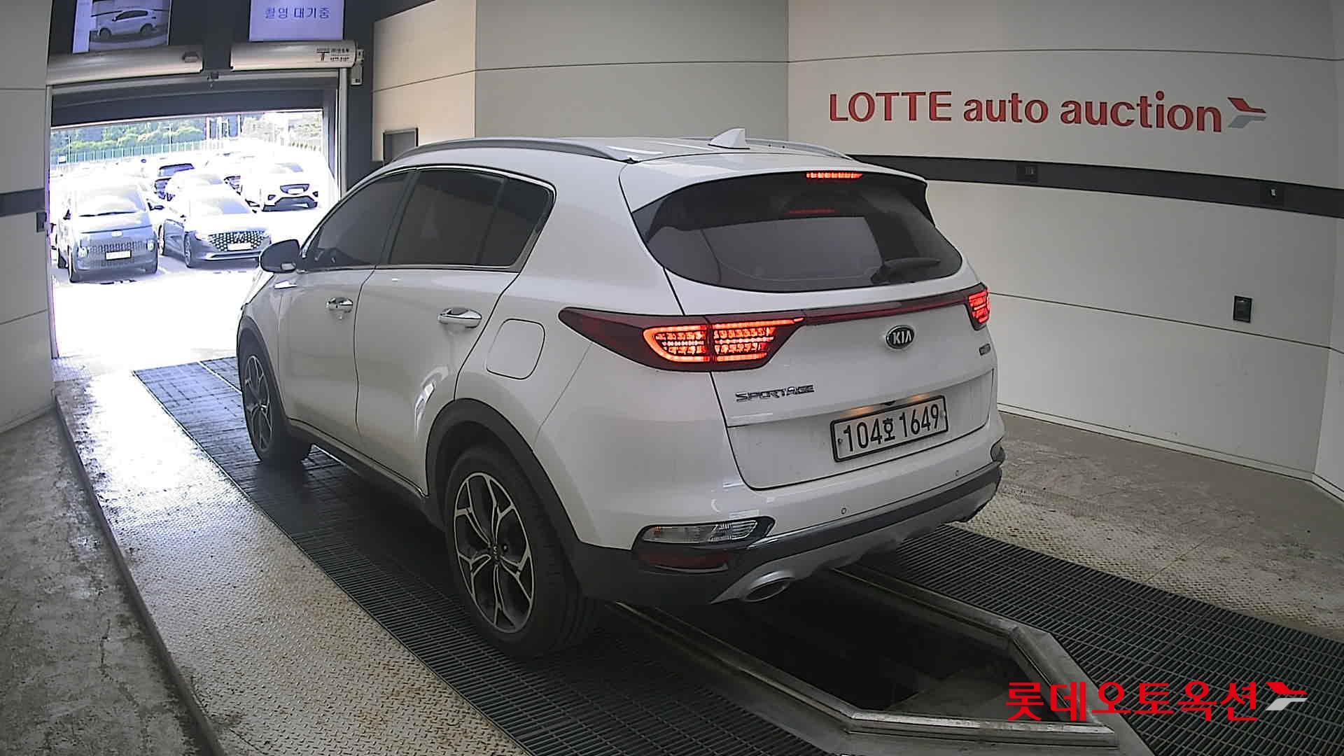 2020 - kia sportage
