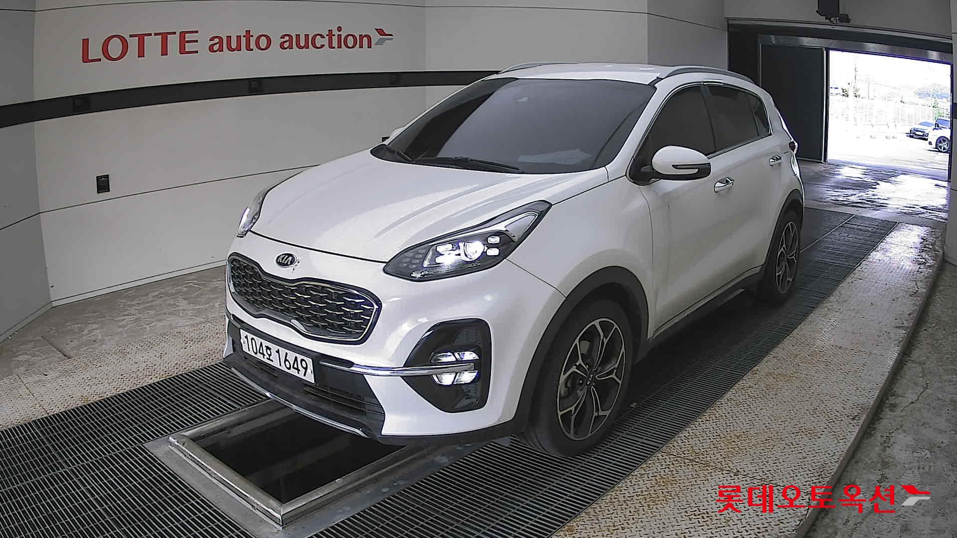 2020 - kia sportage