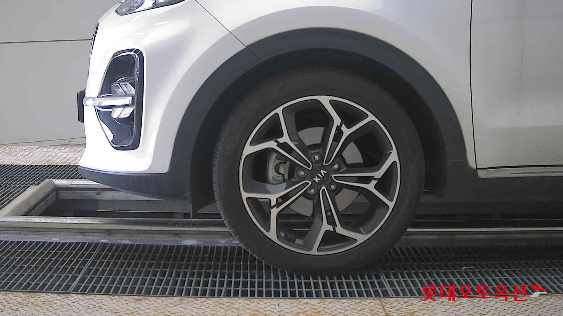 2020 - kia sportage