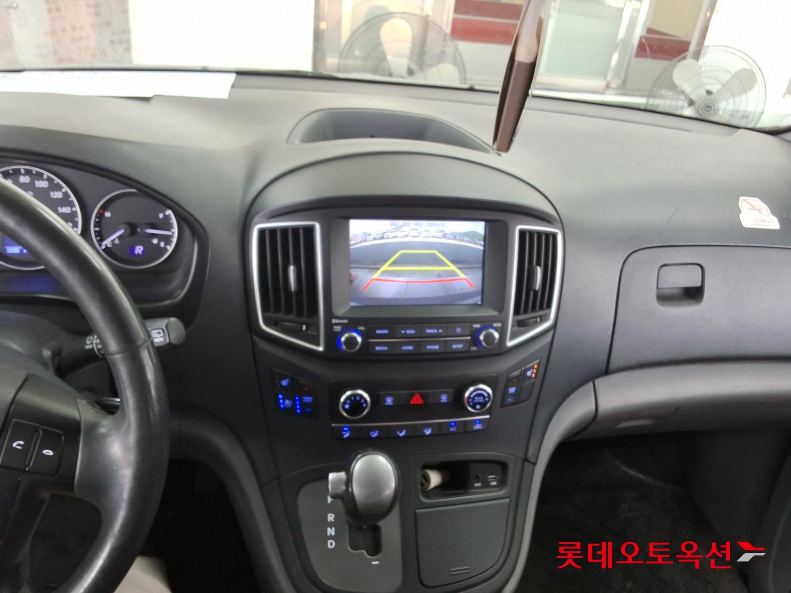 2020 - hyundai grand starex