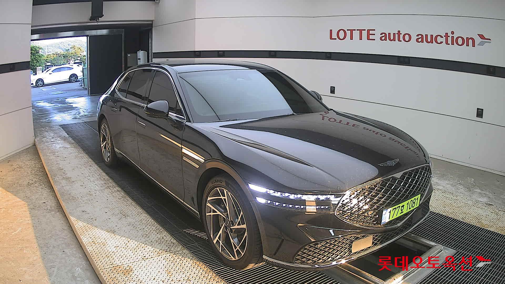 2024 - genesis g90