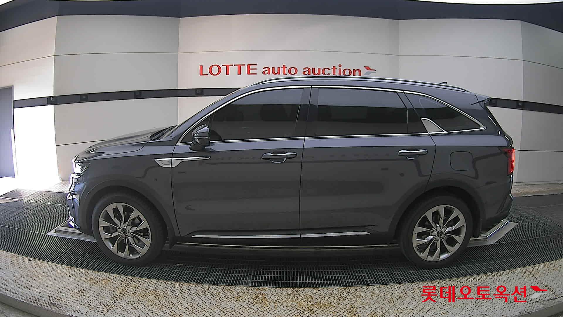 2023 - kia sorento