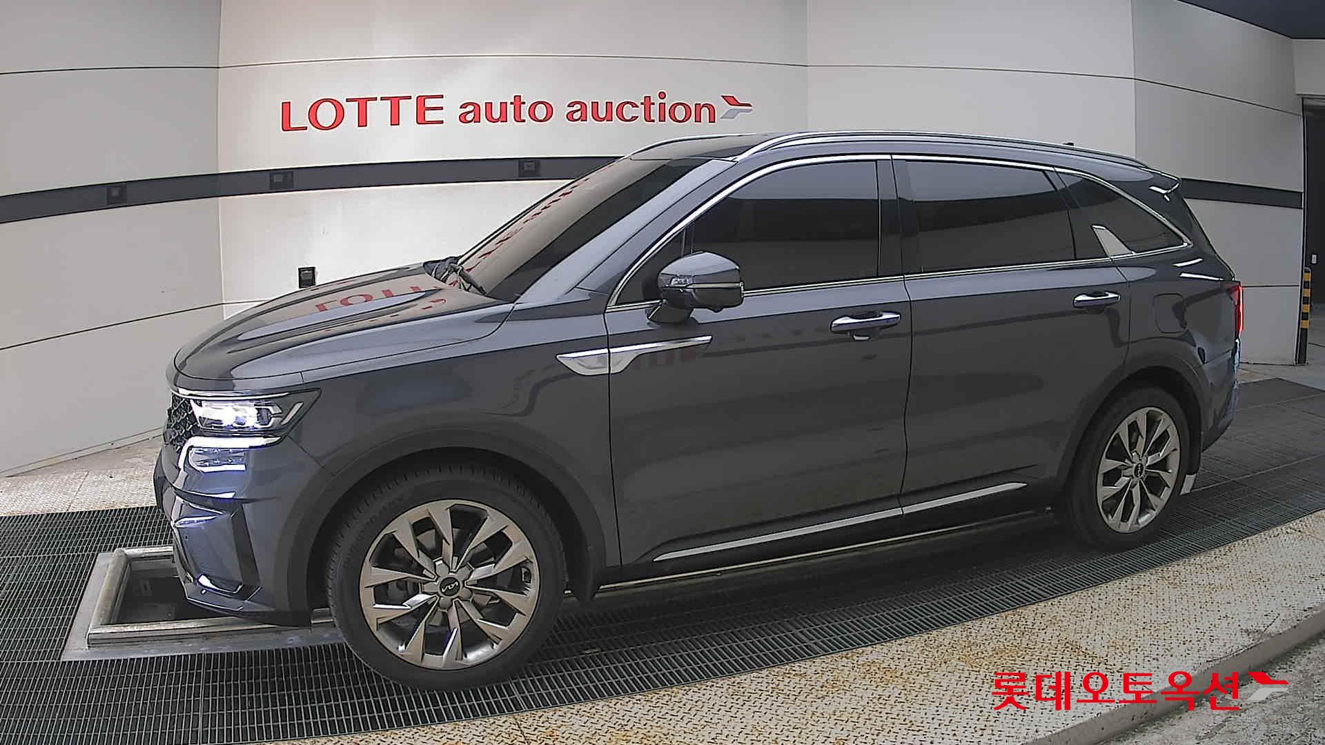 2023 - kia sorento