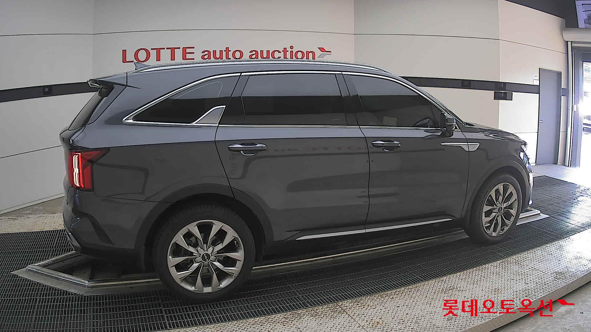 2023 - kia sorento