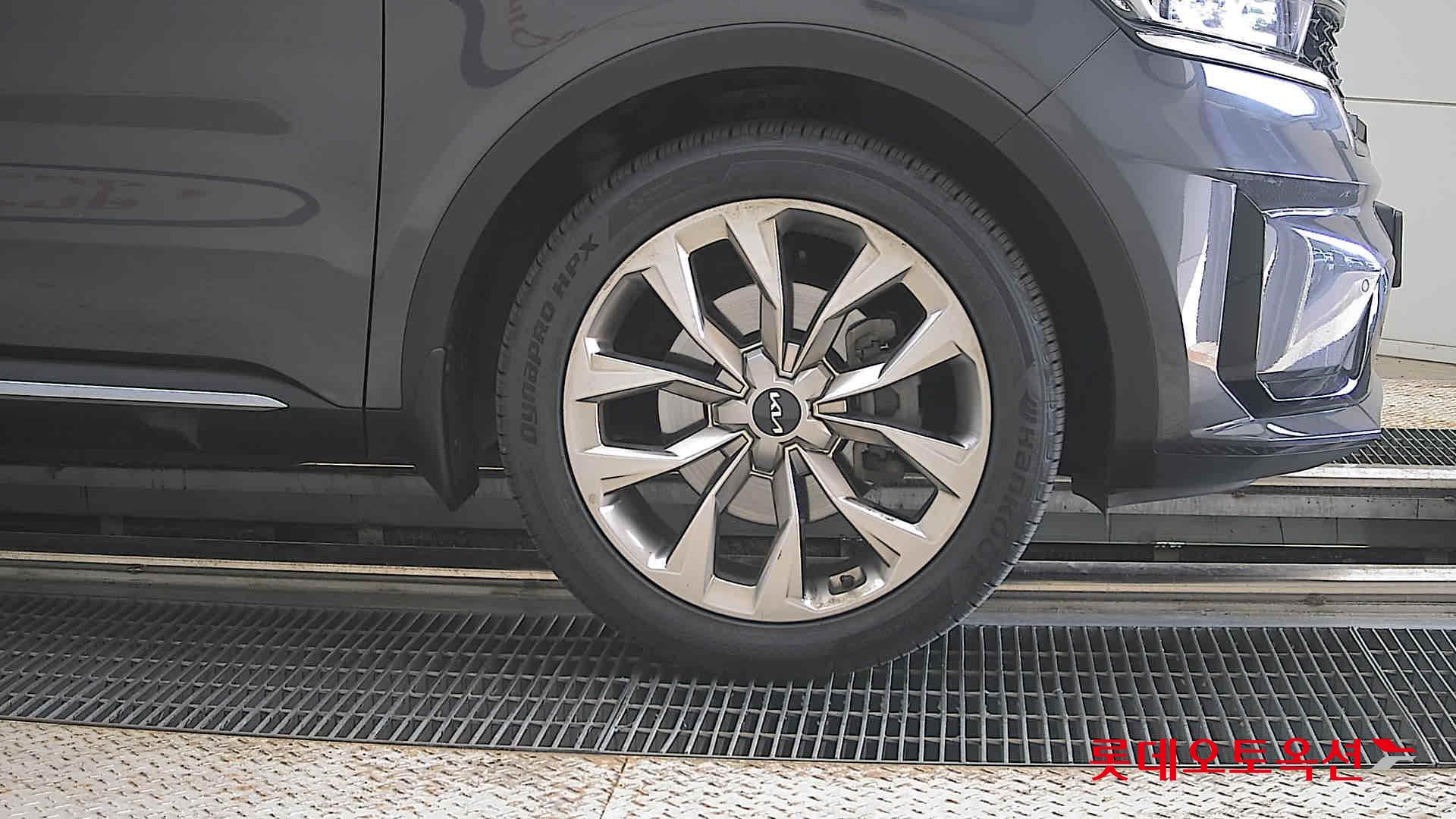 2023 - kia sorento
