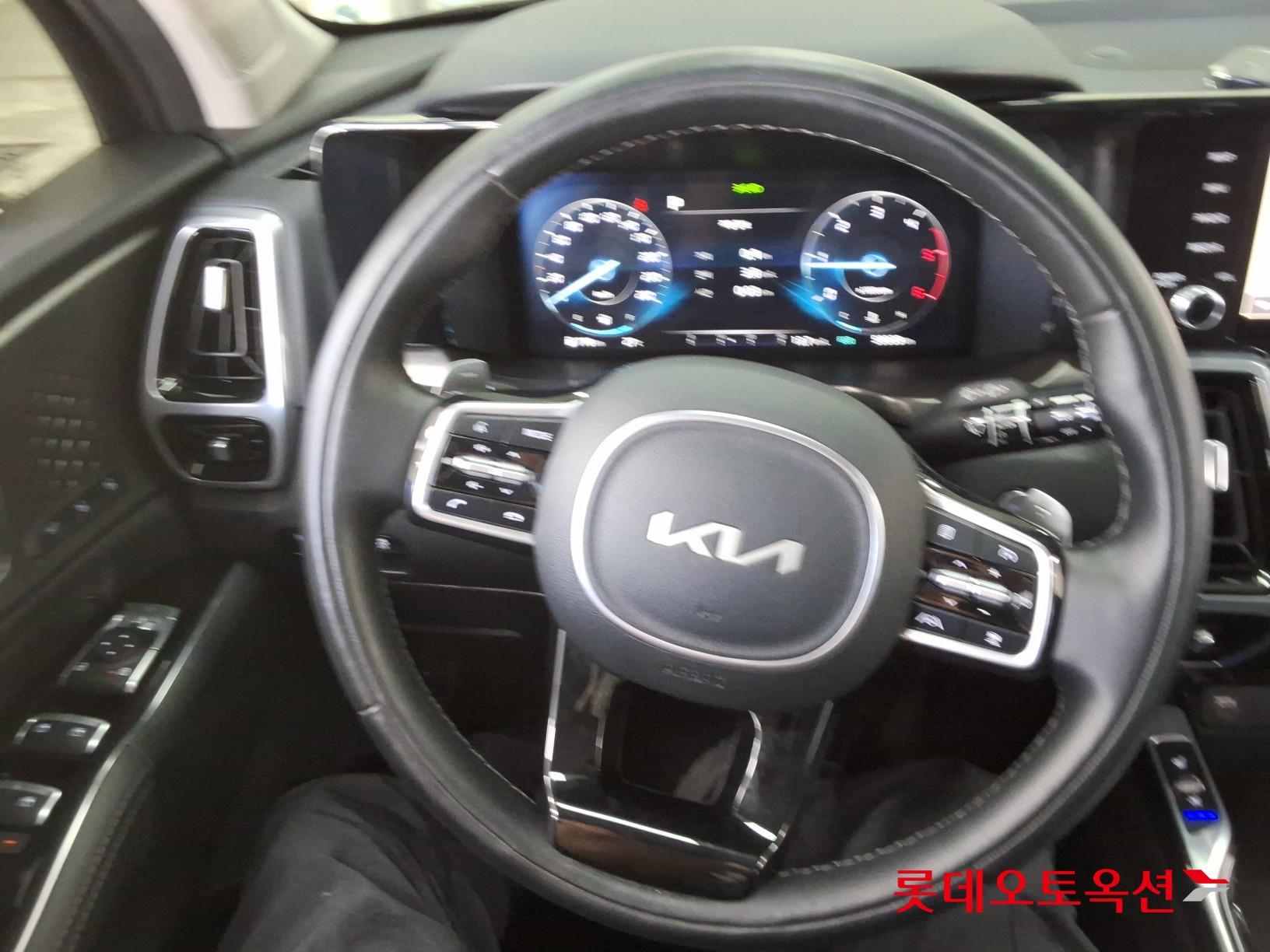 2023 - kia sorento
