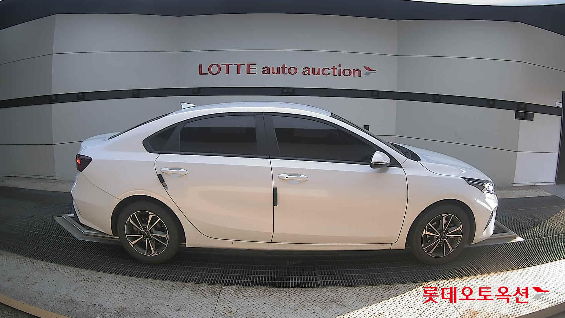 2022 - kia k3