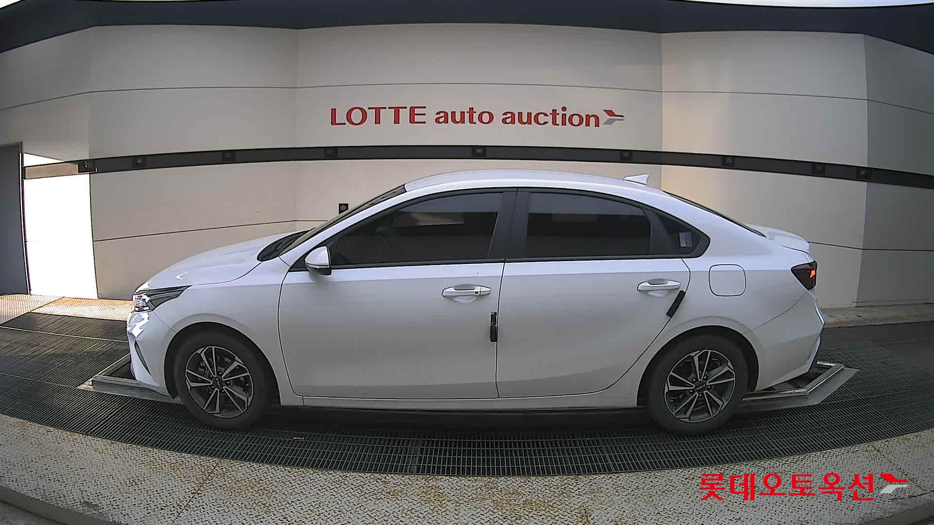 2022 - kia k3
