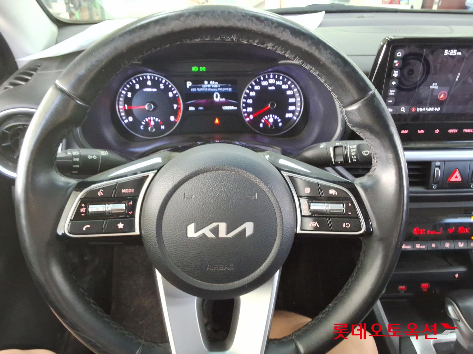2022 - kia k3