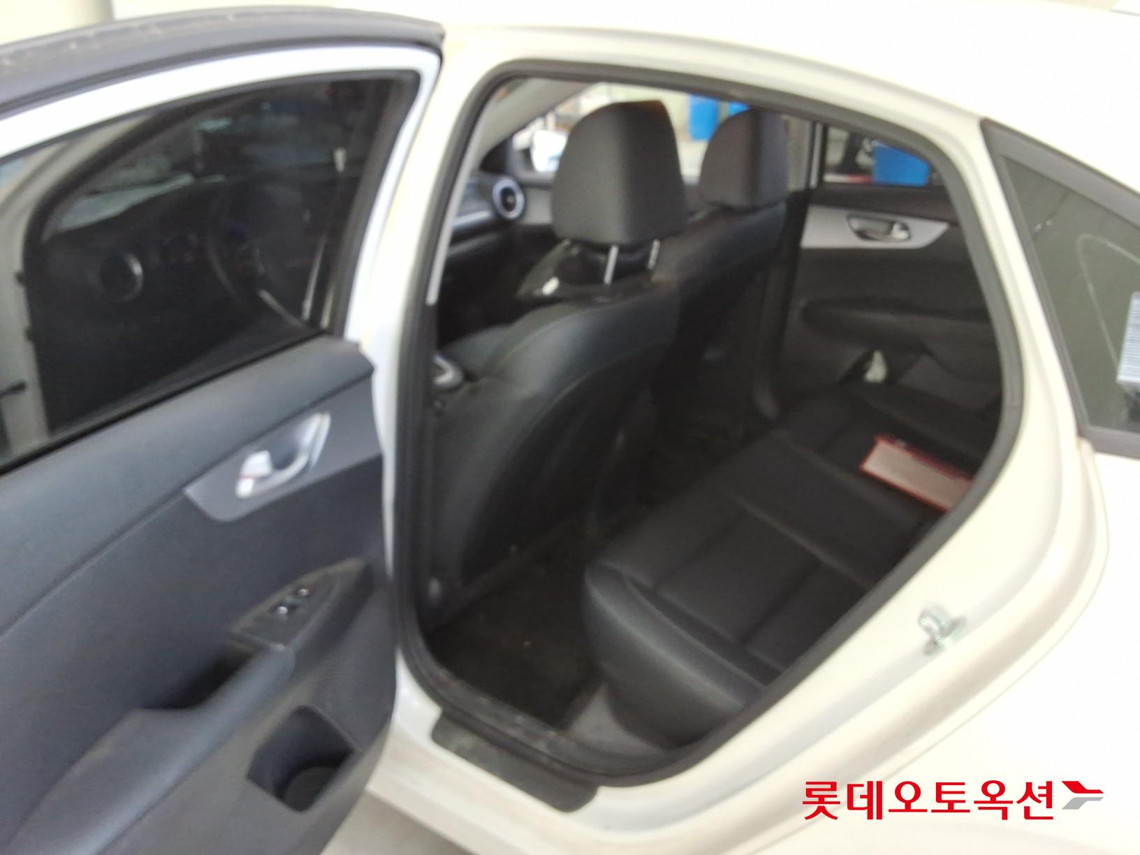 2022 - kia k3