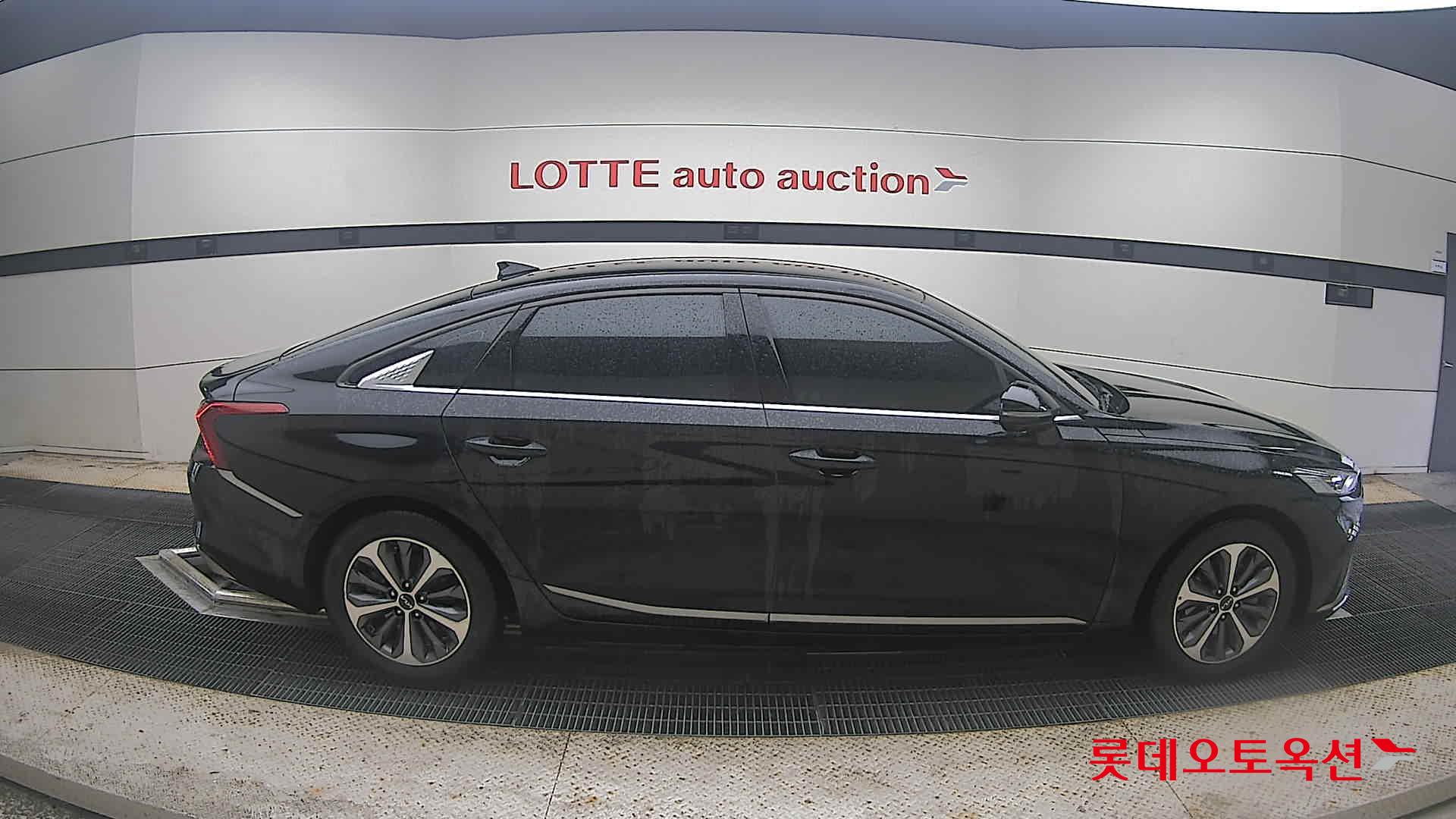 2023 - kia k8