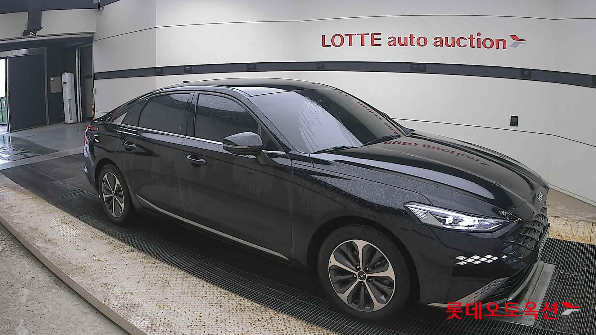 2023 - kia k8