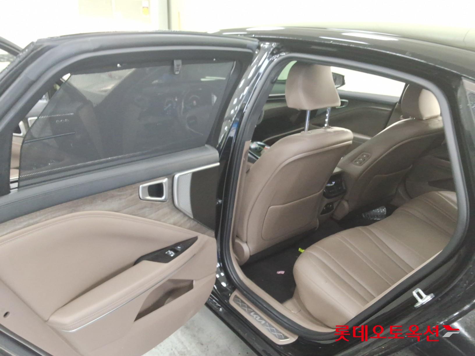 2023 - kia k8