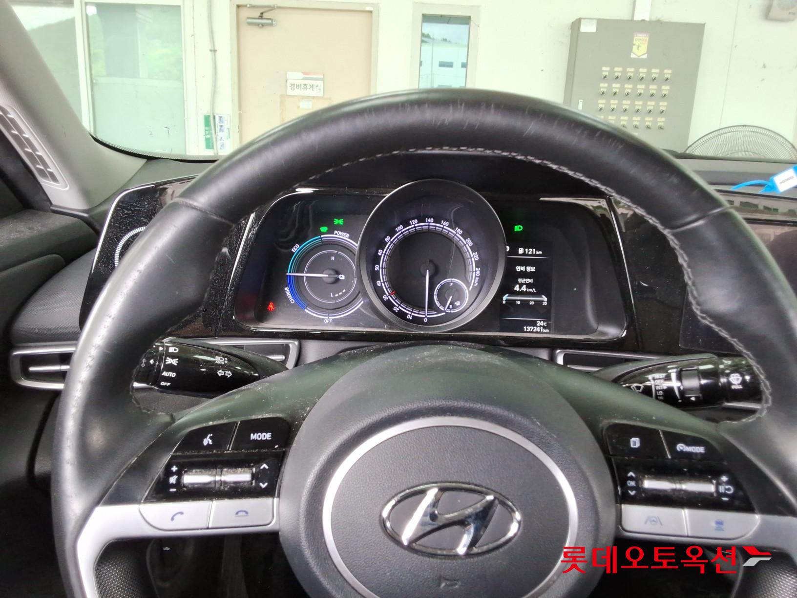 2023 - hyundai avante