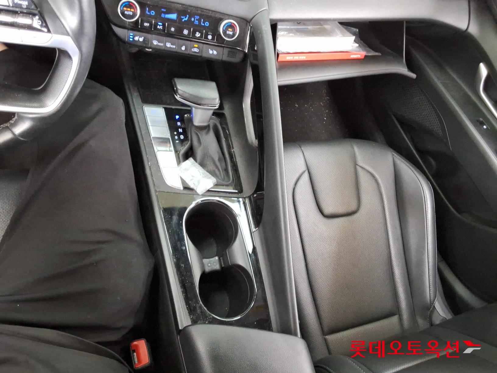 2023 - hyundai avante