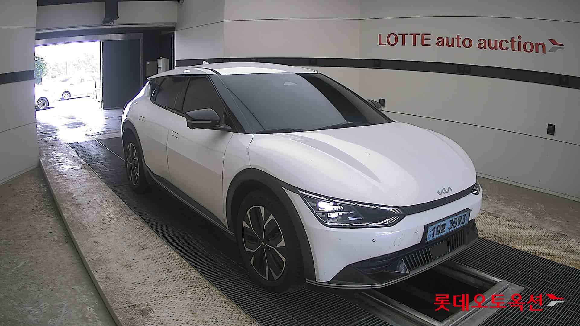 2022 - kia ev6