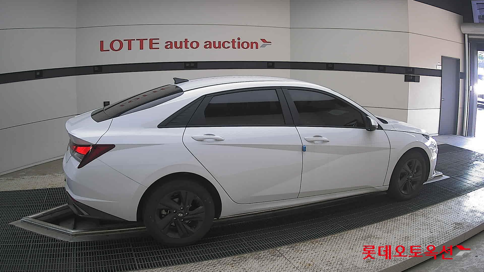 2023 - hyundai avante