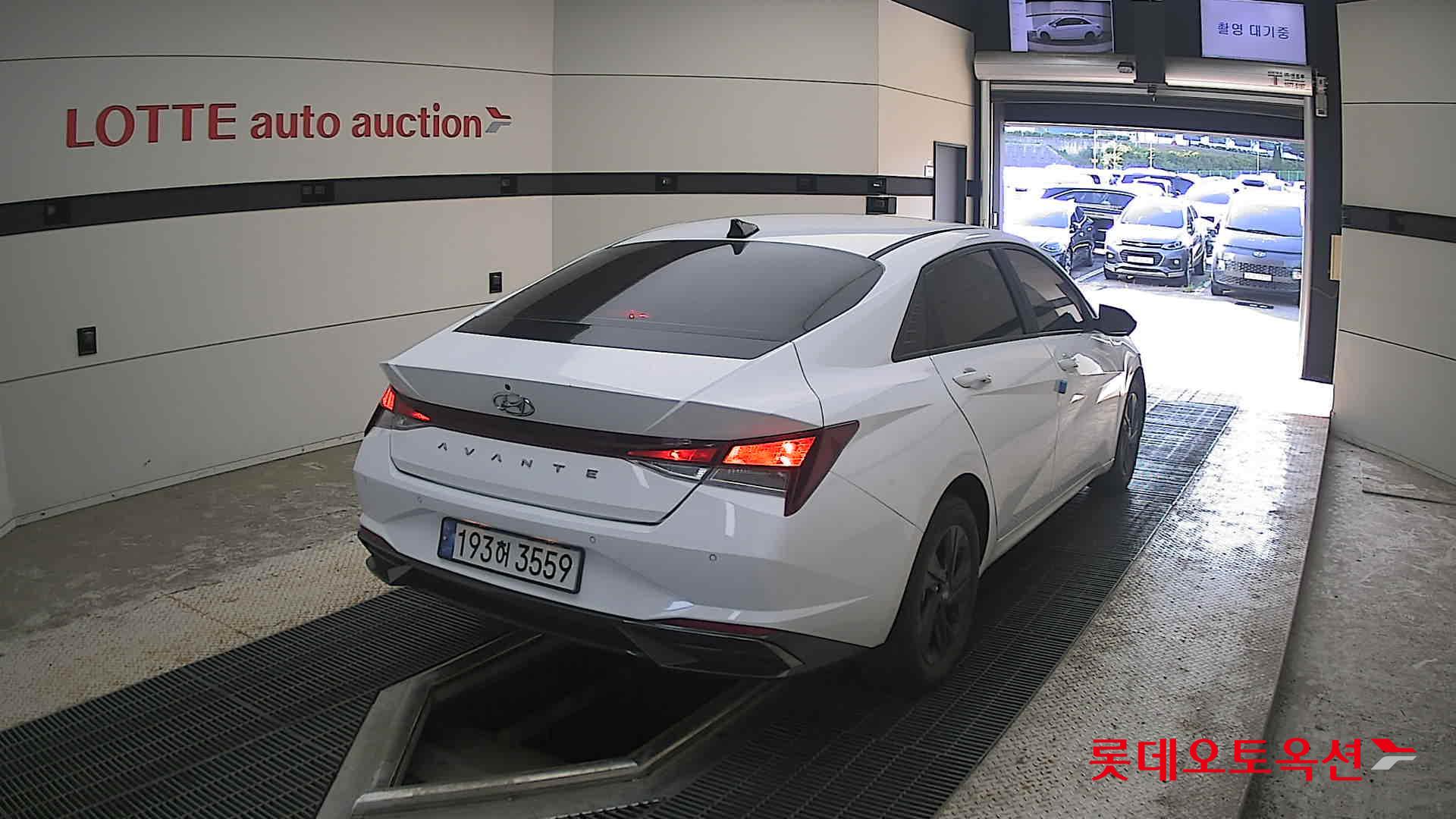 2023 - hyundai avante