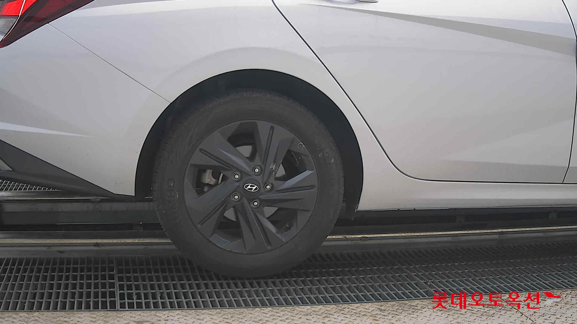 2023 - hyundai avante