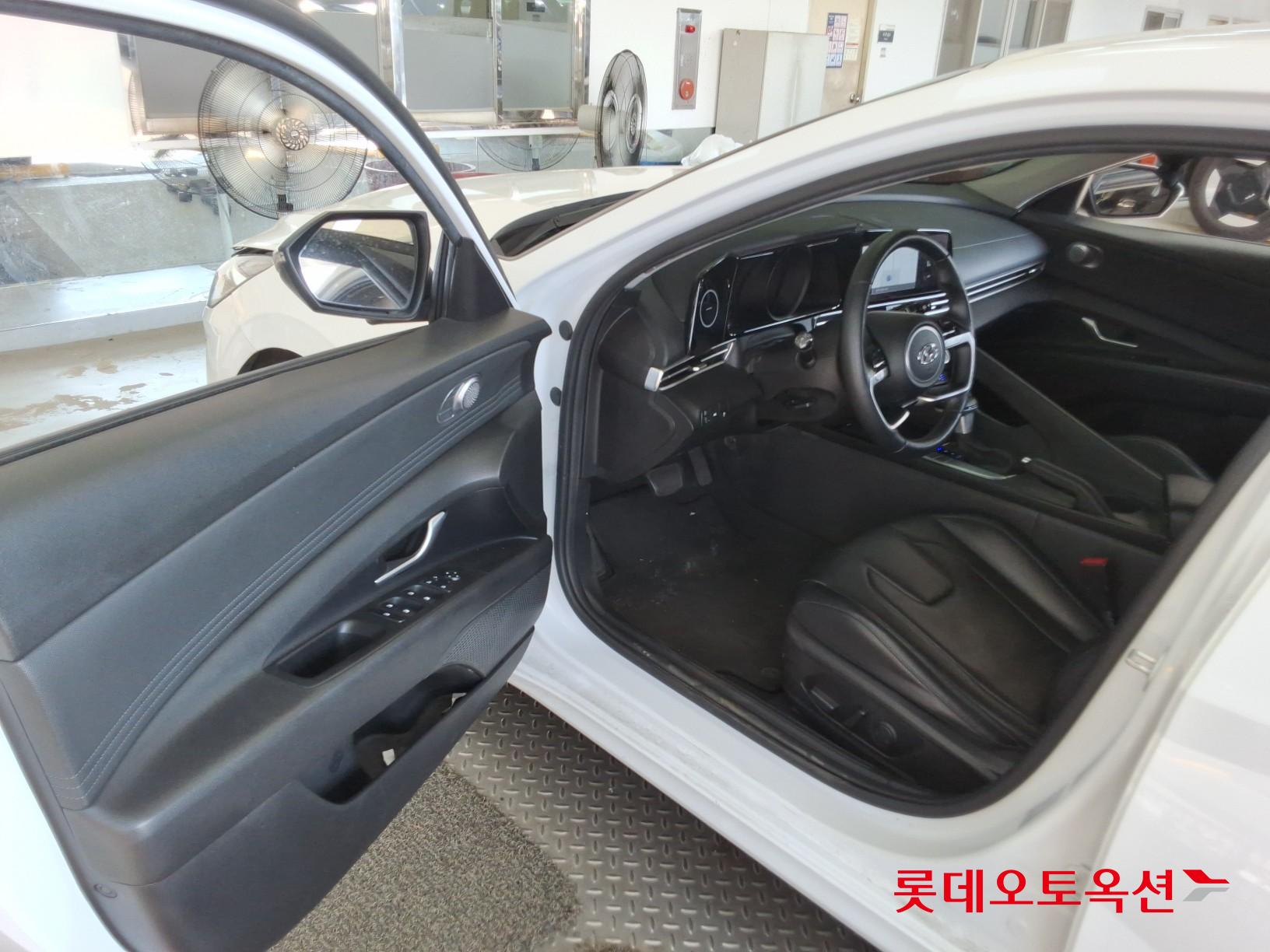 2023 - hyundai avante
