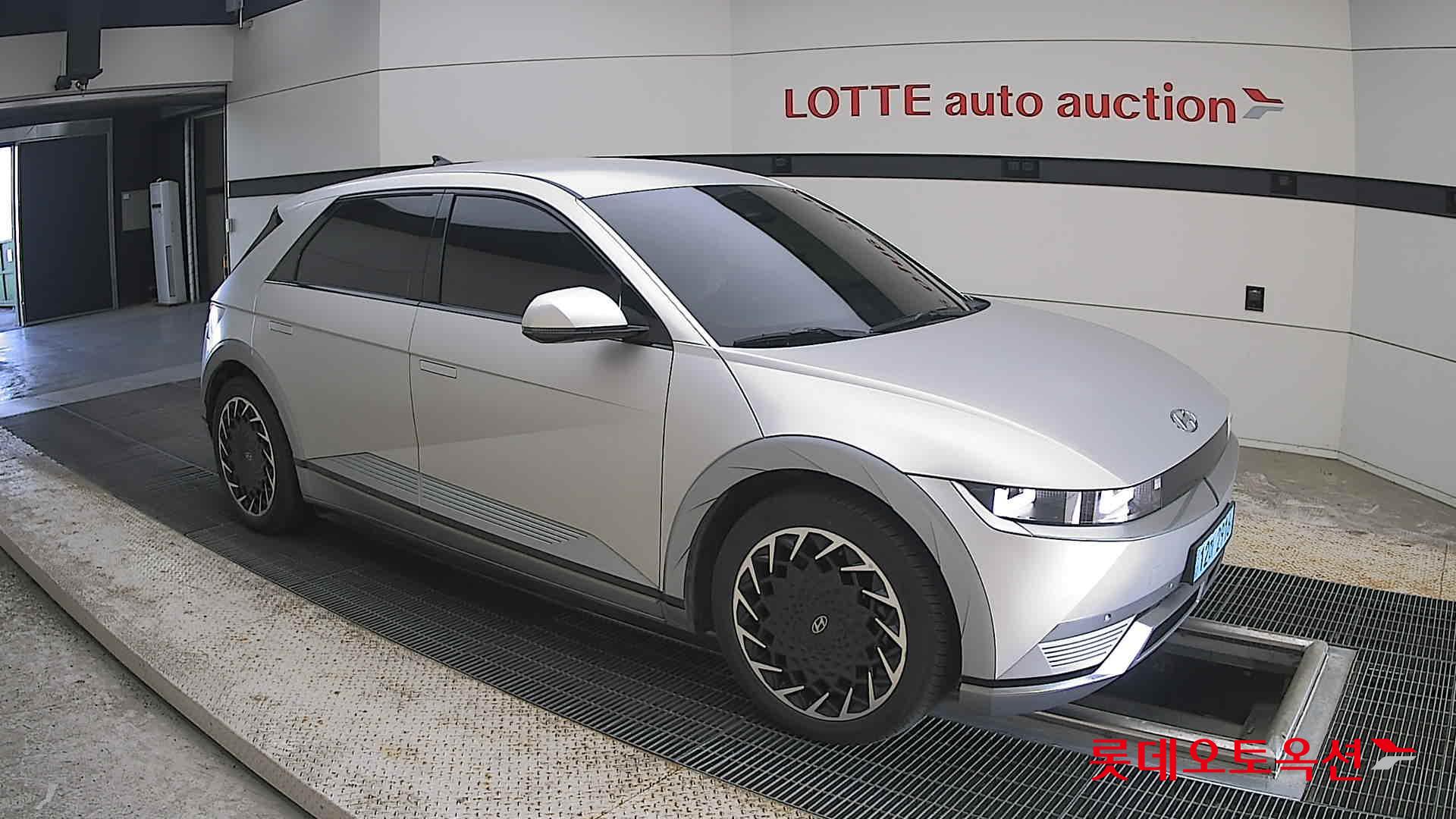 2022 - hyundai ioniq