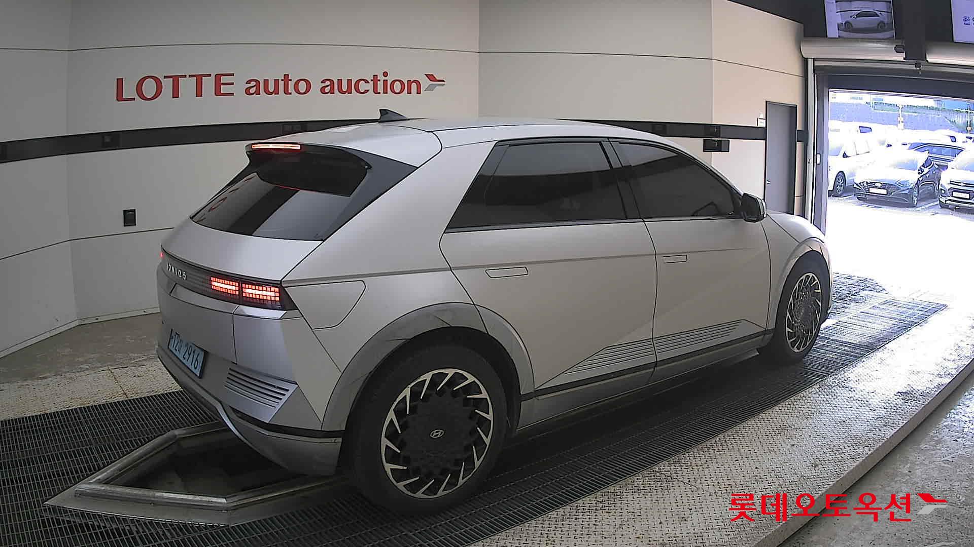 2022 - hyundai ioniq